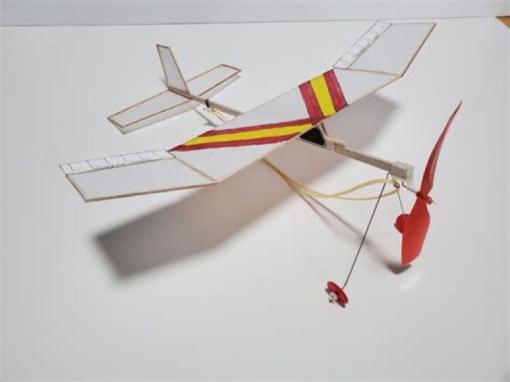 How to Make a Rubber Band Plane PDF Tutorial