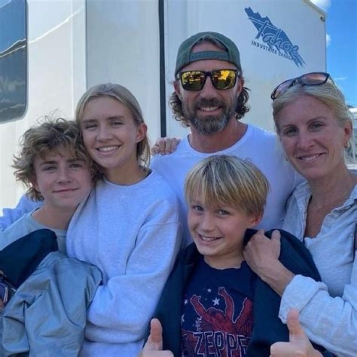 Shailene Woodley Siblings Brother Tanner Woodley And Sister