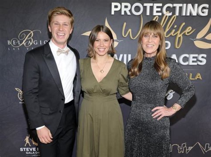 Steve Irwin Net Worth & His Great Legacy as a Wildlife Explorer 2022