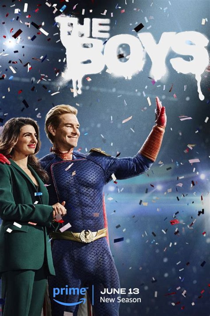 The Boys' Antony Starr Shows Off Early Version Of Homelander's Suit