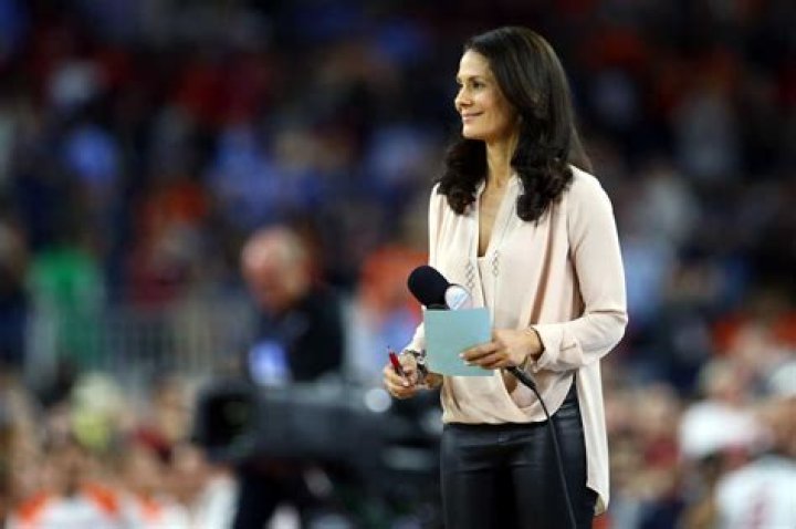 Tracy Wolfson had a priceless reaction to Villanova's dramatic NCAA win San Antonio ExpressNews