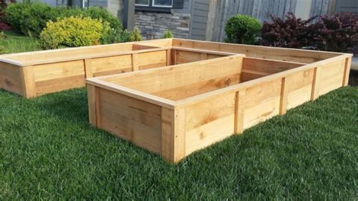 U-Shaped Raised Garden Bed Plans PDF – Easy DIY Gardening Layout