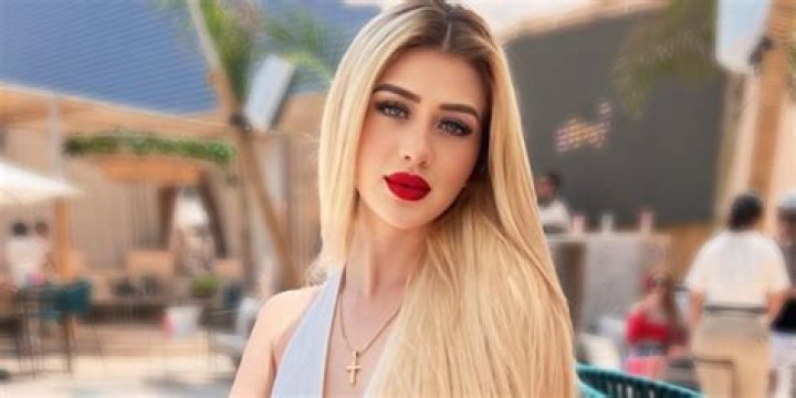Valeria Lukyanova photo 22 of 79 pics, wallpaper photo 1184449 ThePlace2