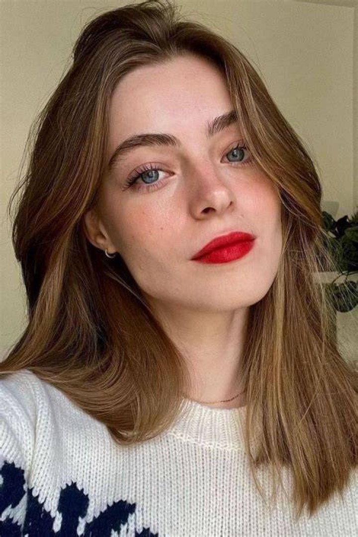 What is French natural hair color?