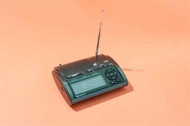 What is the difference between a weather radio and a regular radio?