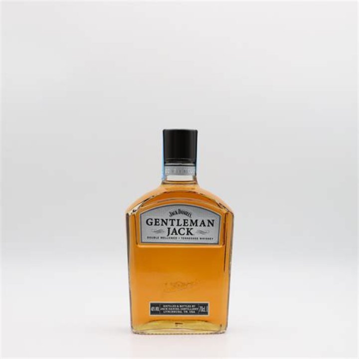 What sizes do Gentleman Jack come in?