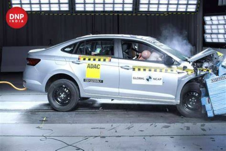 Which car passed crash test in India?