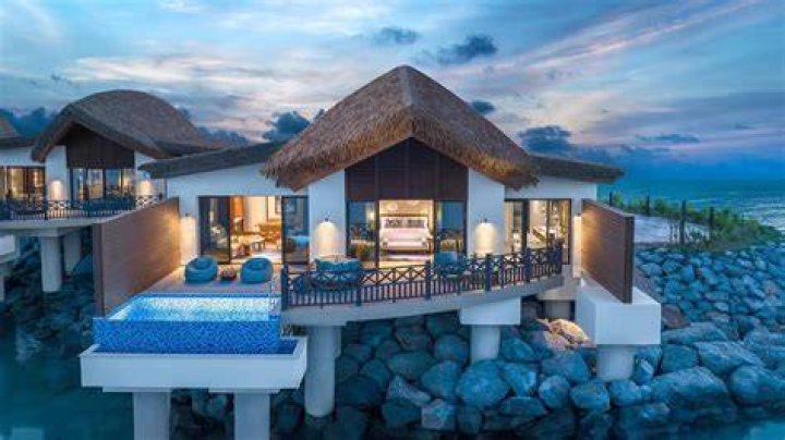 Which hotel is the most beautiful hotel in the world?