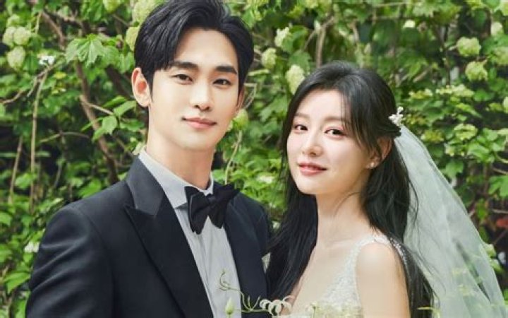 Who Are Kim So-hyun's Parents? Here's What We Know About Her Family