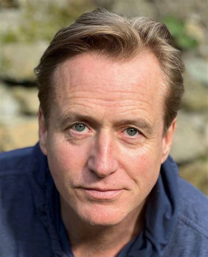 Who is Linus Roache?