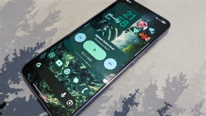Who makes Fusion z phones?