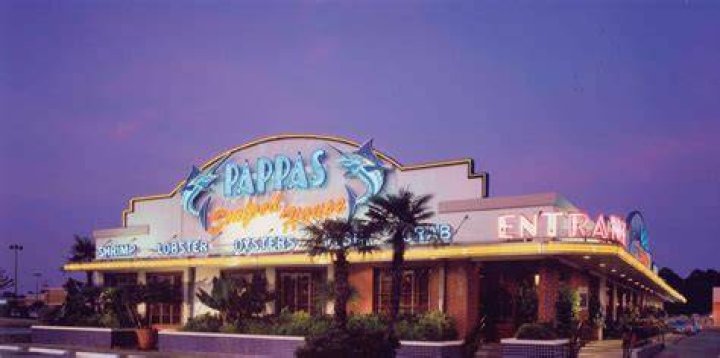 Who owns Pappas Seafood House?