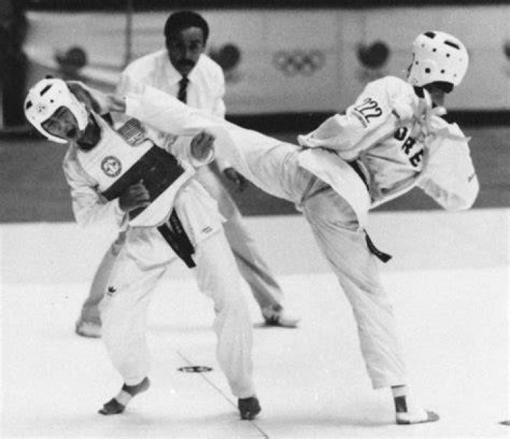 Who won Taekwondo Olympics 1988?
