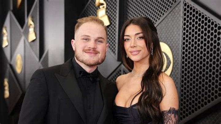 Zach Bryan, Brianna LaPaglia Make Red Carpet Debut at 2024 Grammys Us Weekly